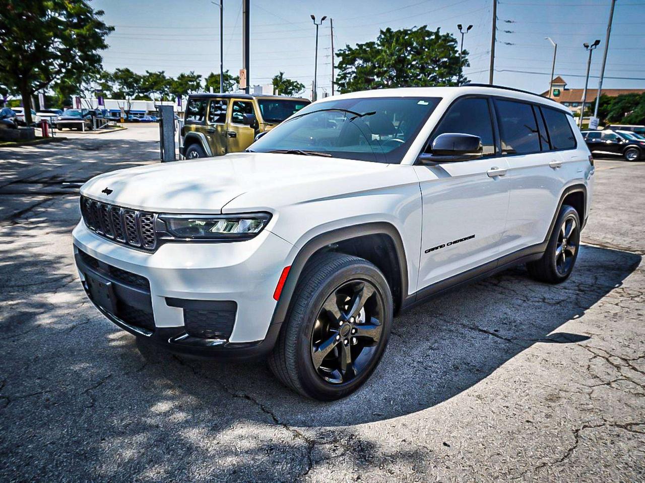 2022 Jeep Grand Cherokee  Photo