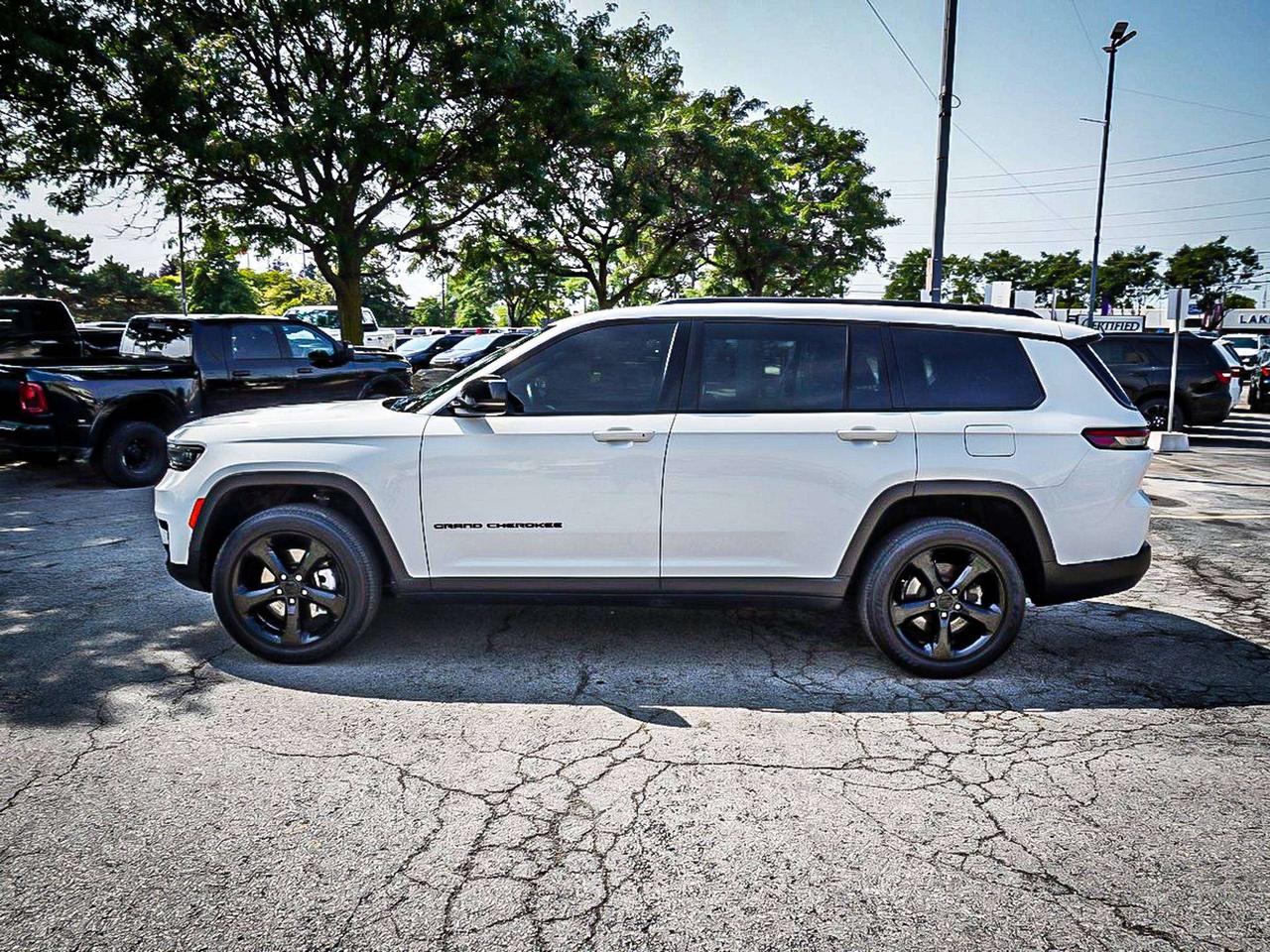 2022 Jeep Grand Cherokee  Photo