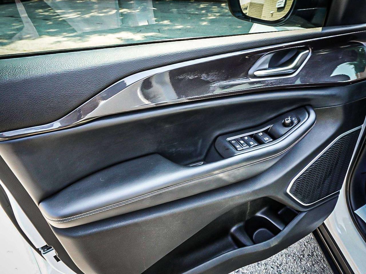 2022 Jeep Grand Cherokee  Photo