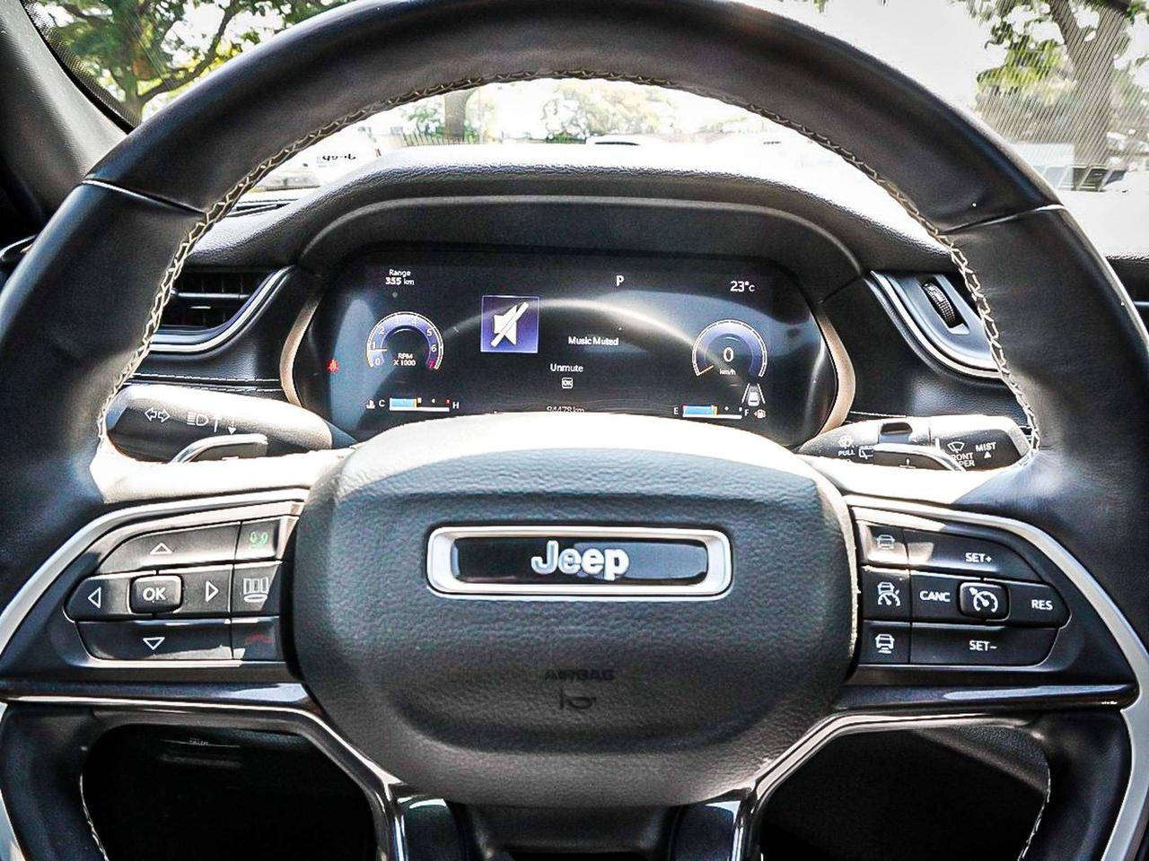 2022 Jeep Grand Cherokee  Photo