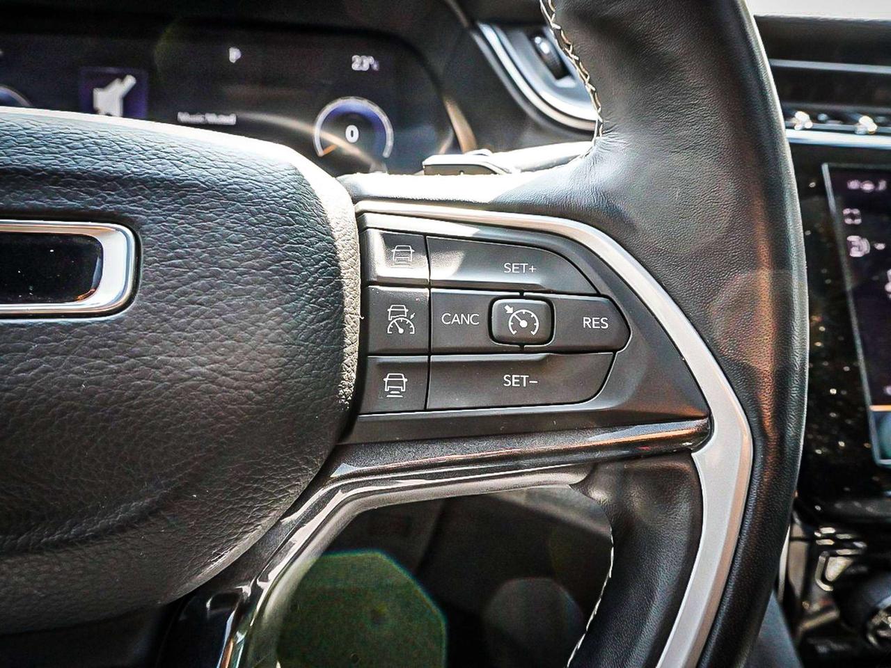 2022 Jeep Grand Cherokee  Photo