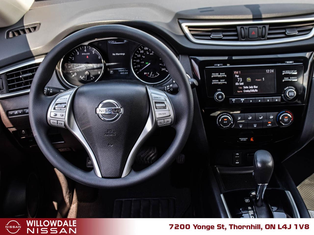 2016 Nissan Rogue SV (CVT) 4dr Front-Wheel Drive Photo