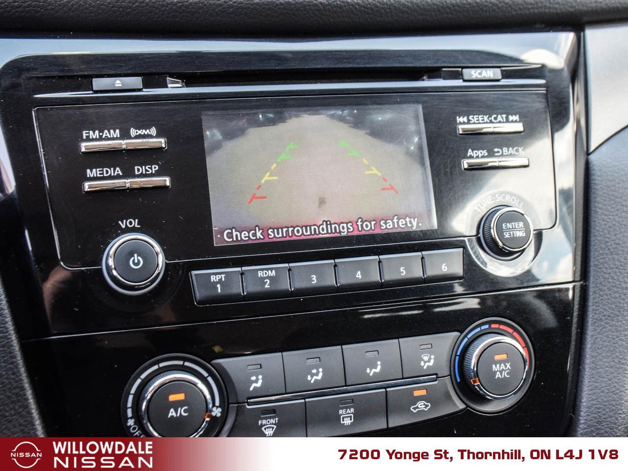 2016 Nissan Rogue SV (CVT) 4dr Front-Wheel Drive Photo
