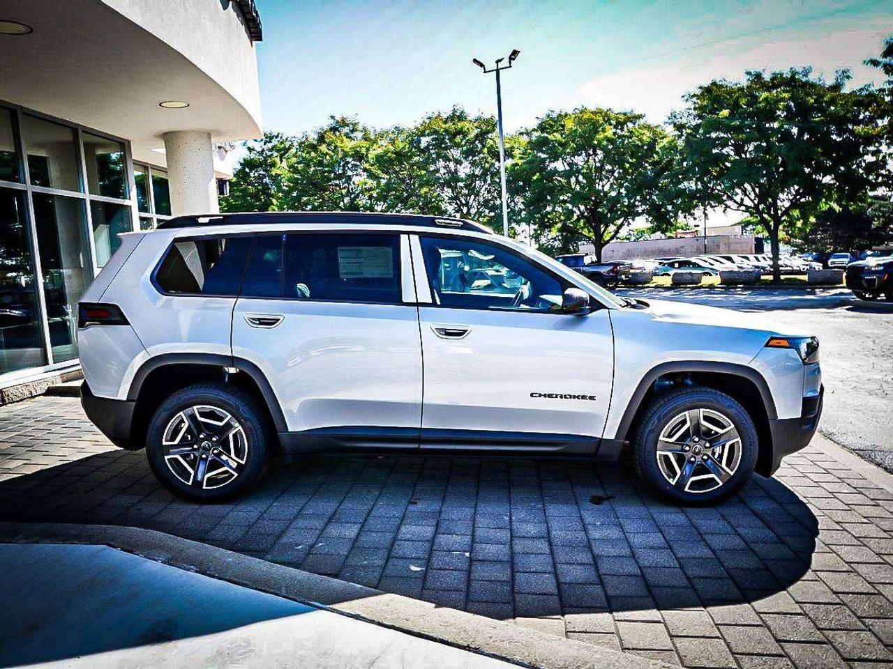 2026 Jeep Cherokee  Photo