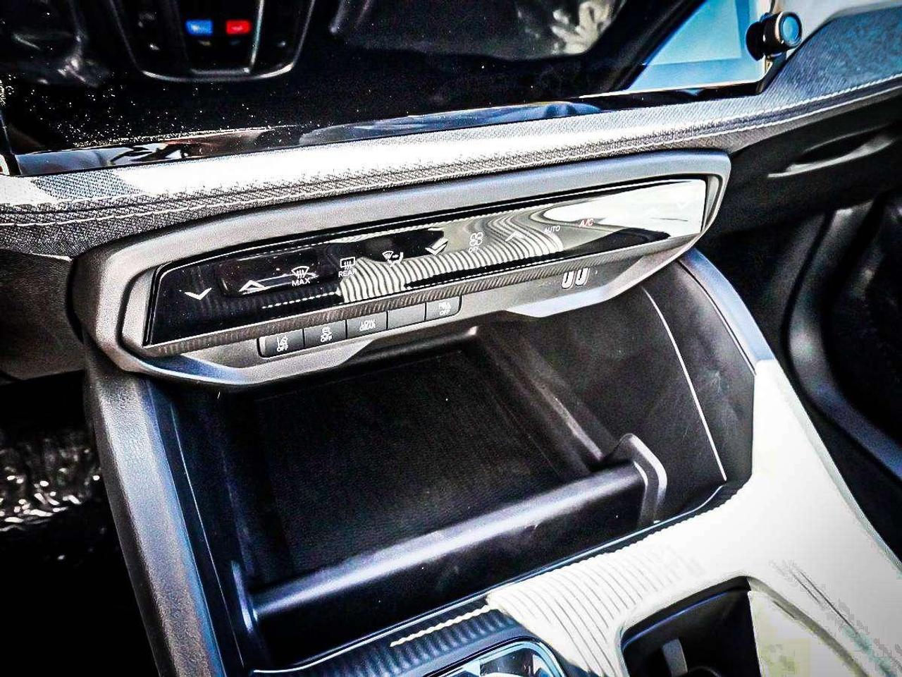 2026 Jeep Cherokee  Photo