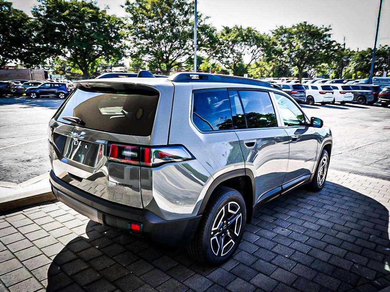 2026 Jeep Cherokee  Photo