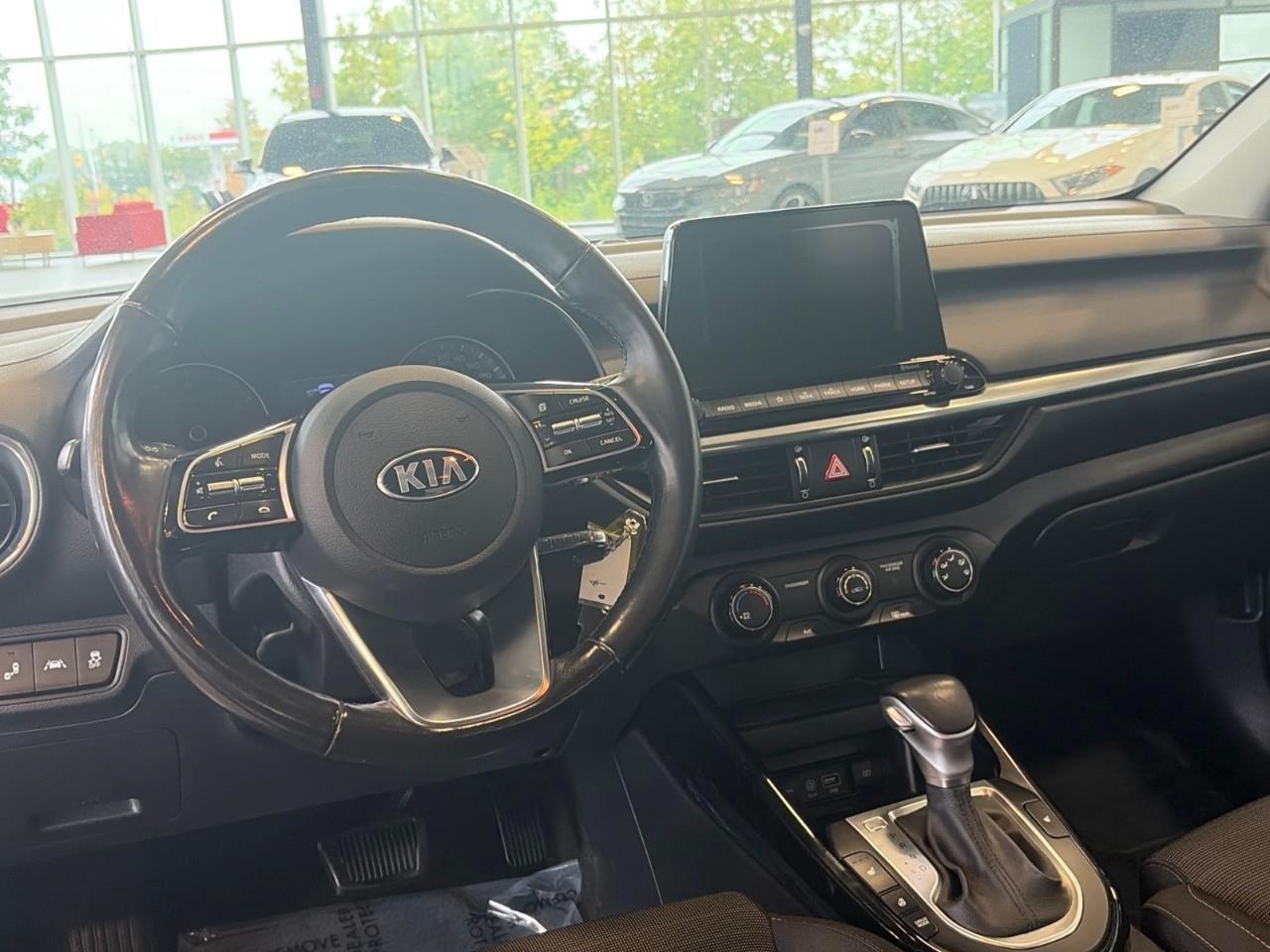 2020 Kia Forte EX 4dr Sedan Photo