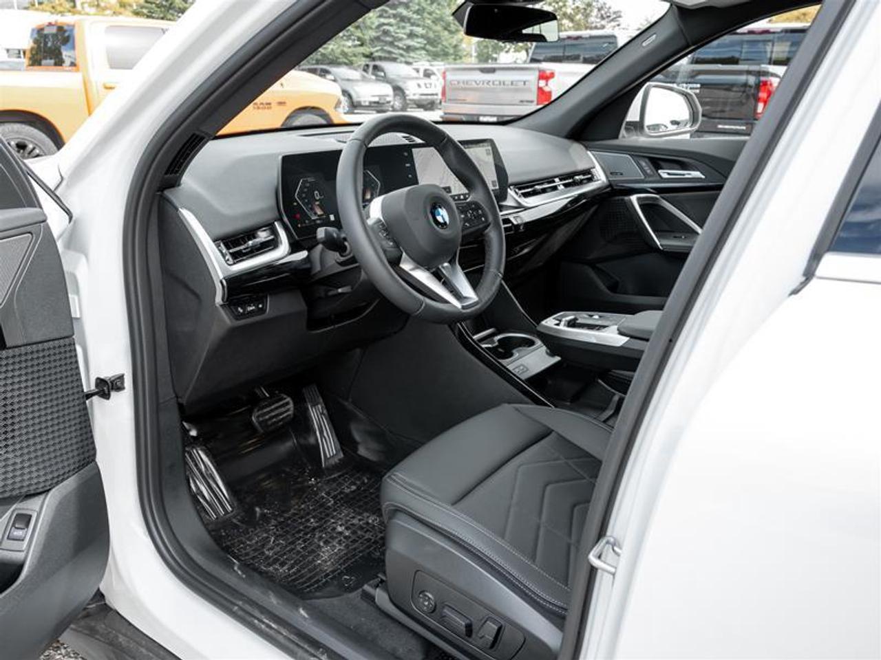 2027 BMW X2 xDrive28i 4dr All-Wheel Drive Sports Activity Coupe Photo