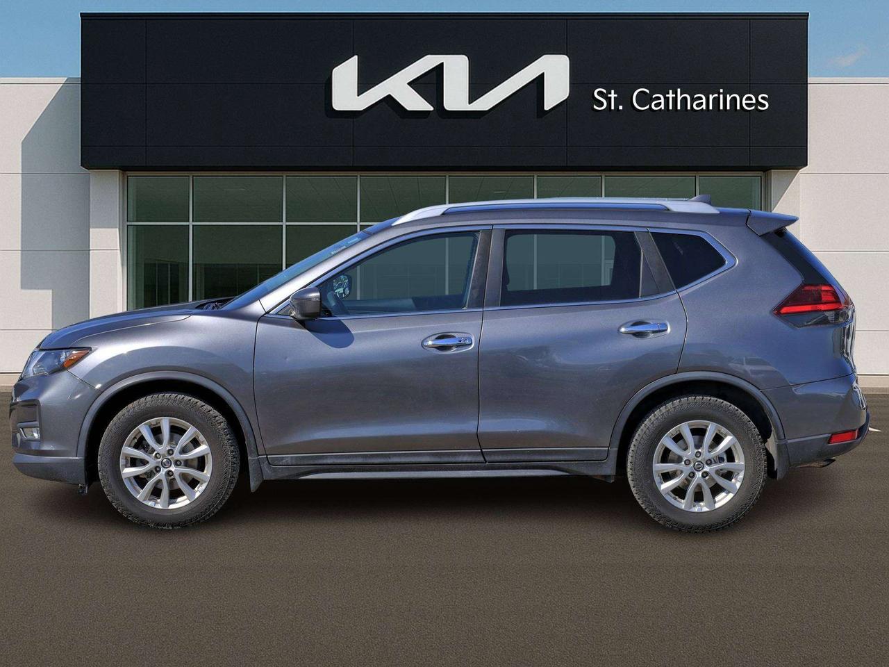 2017 Nissan Rogue SV   Heated Seat   Power Seat   Backup Cam Photo5