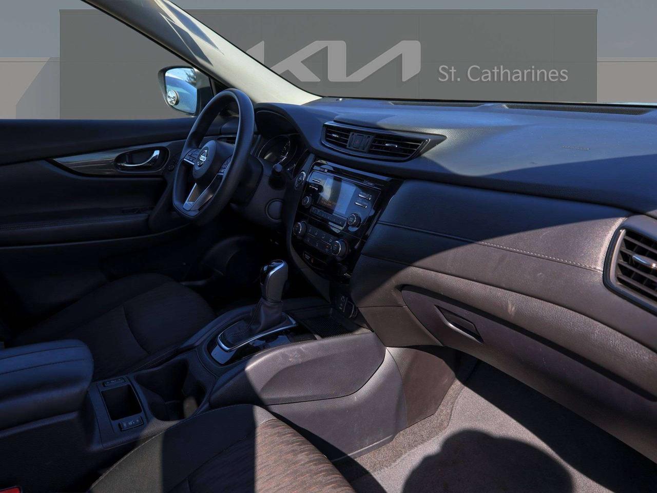 2017 Nissan Rogue SV   Heated Seat   Power Seat   Backup Cam Photo
