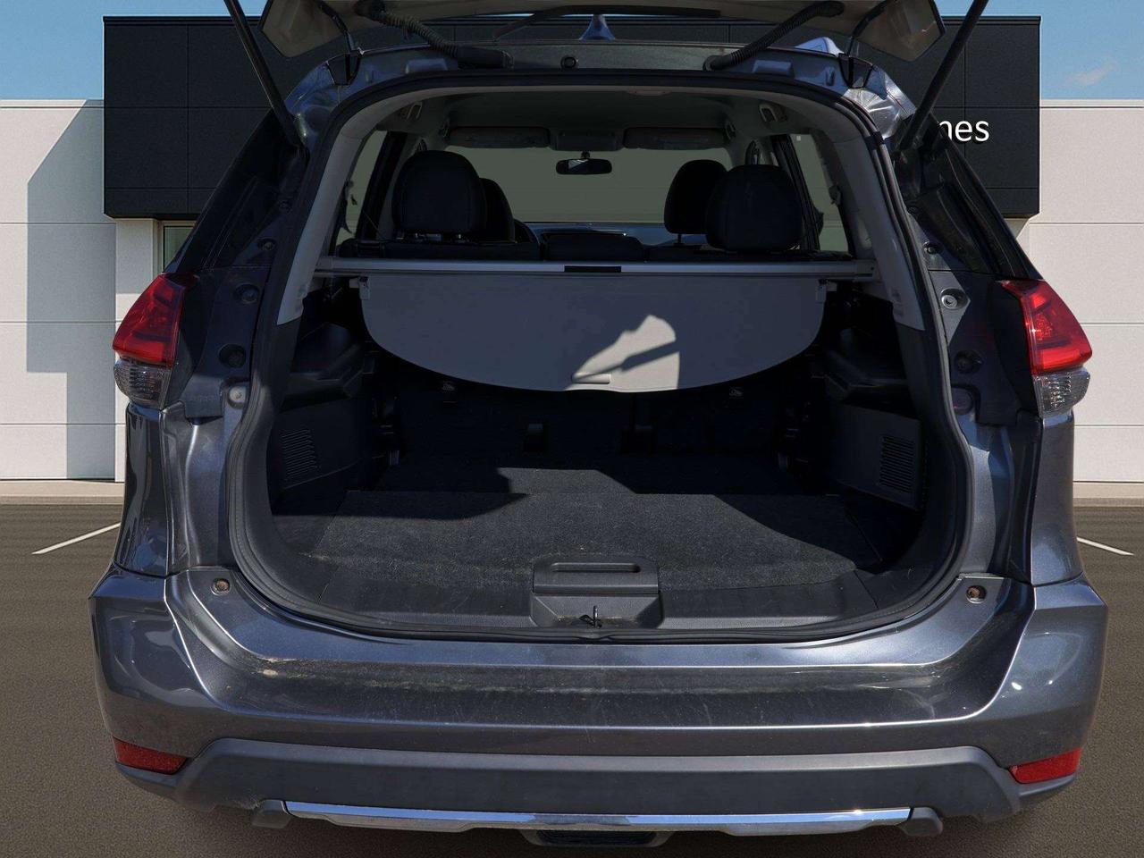 2017 Nissan Rogue SV   Heated Seat   Power Seat   Backup Cam Photo
