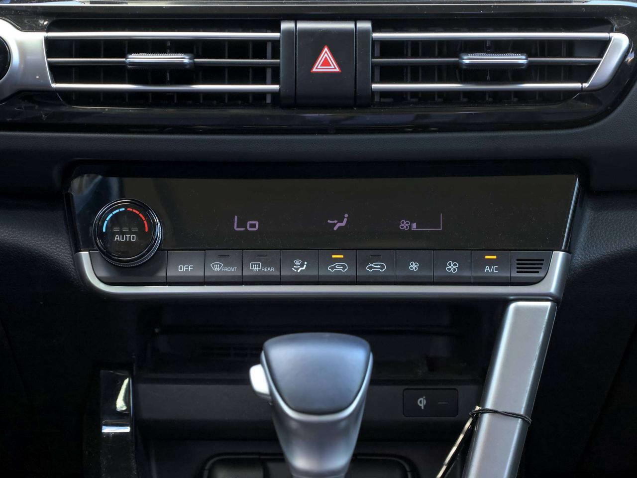 2023 Kia Seltos SX AWD   HUD   Premium Sound   Rain Sensing Wiper Photo