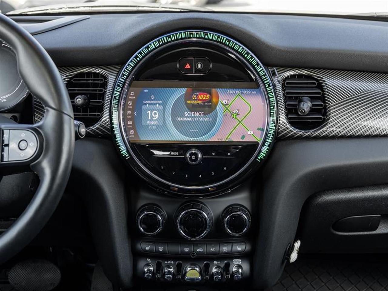 2024 MINI SE 3 Door Cooper Front-Wheel Drive Hatchback Photo