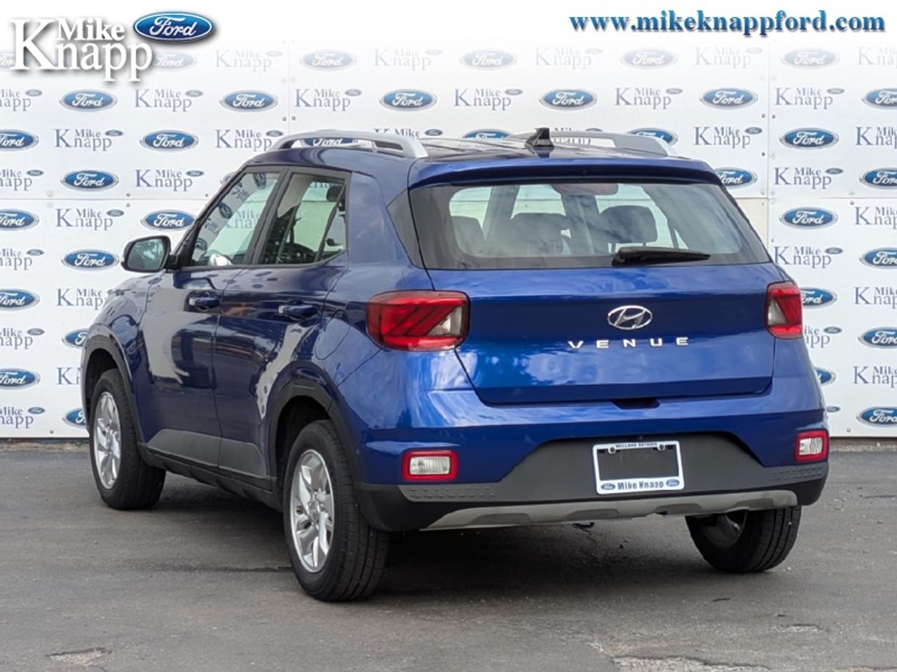 2020 Hyundai Venue PREFERRED Photo2