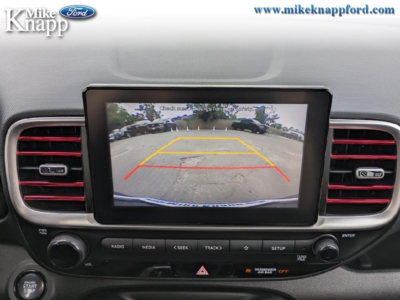 2020 Hyundai Venue PREFERRED Photo