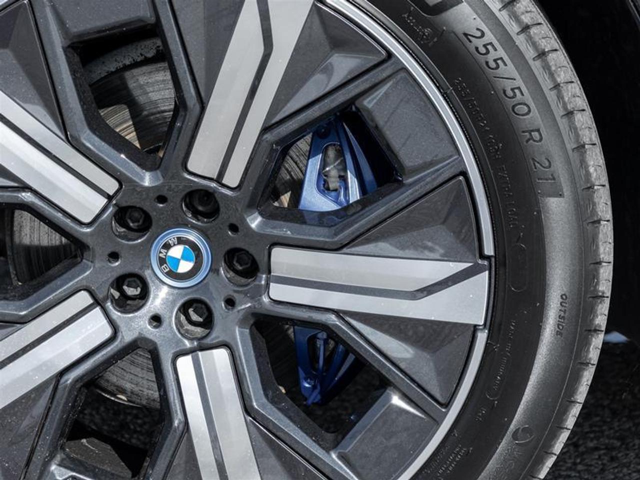 2023 BMW iX xDrive40 4dr All-Wheel Drive Sports Activity Vehicle Photo
