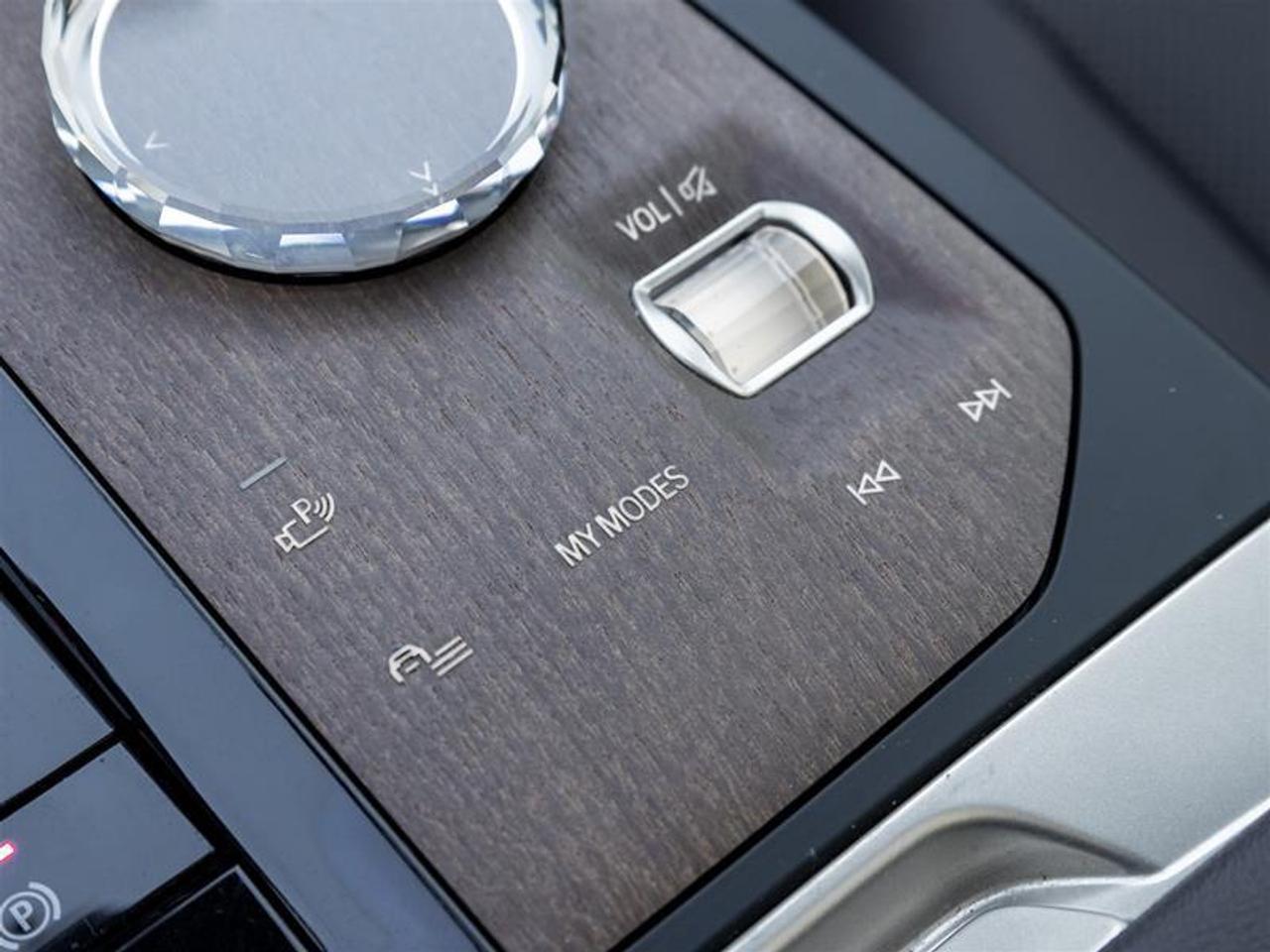 2023 BMW iX xDrive40 4dr All-Wheel Drive Sports Activity Vehicle Photo