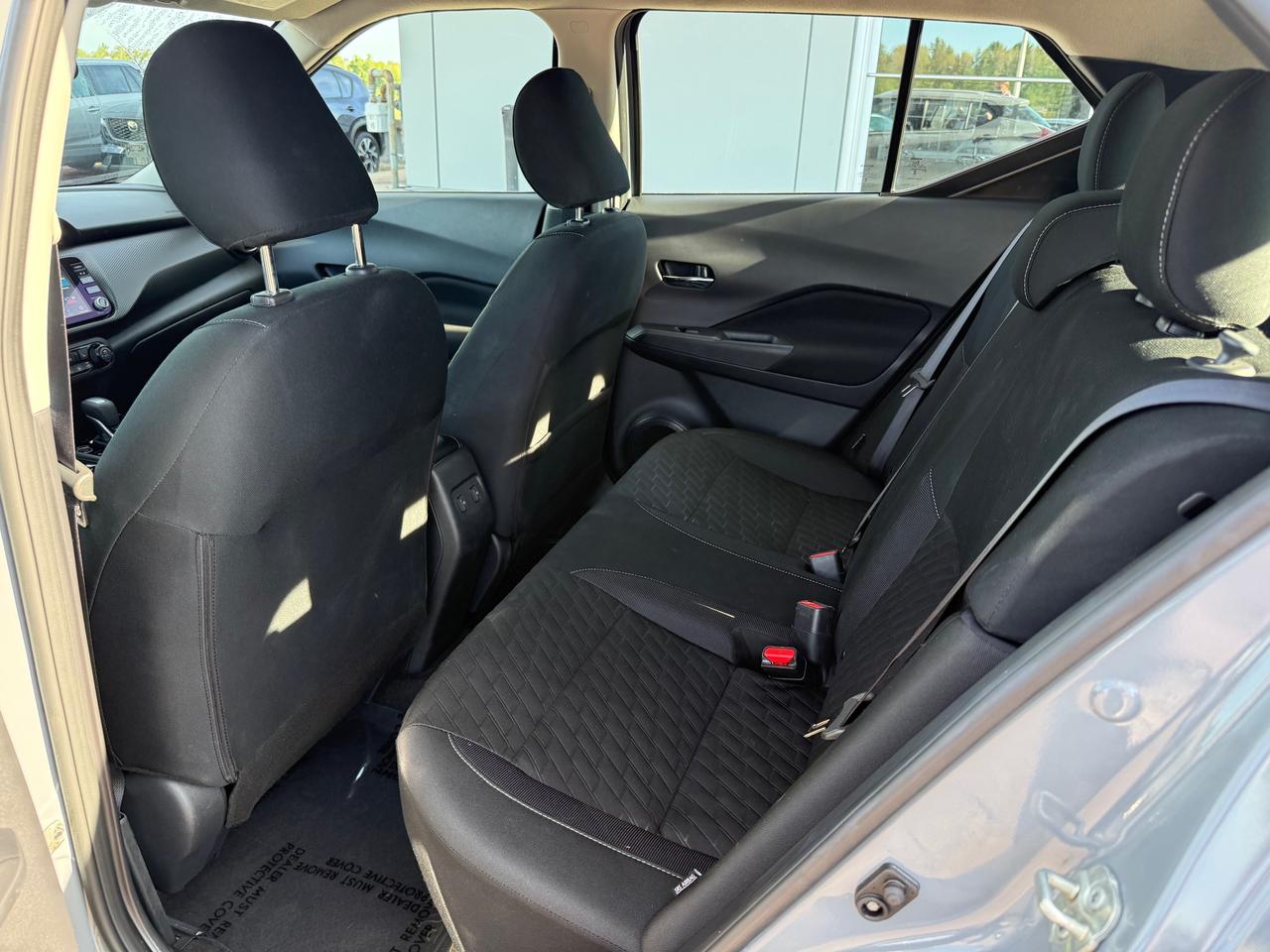 2025 Nissan Kicks Play SV 4dr Front-Wheel Drive Photo