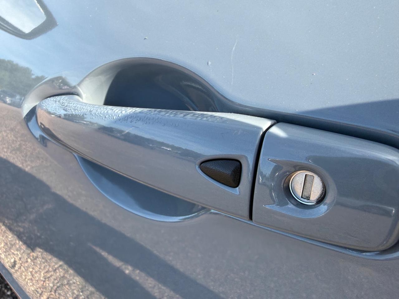 2025 Nissan Kicks Play SV 4dr Front-Wheel Drive Photo