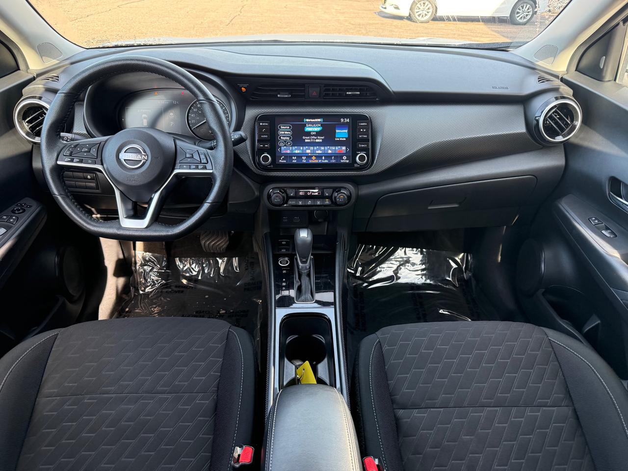 2025 Nissan Kicks Play SV 4dr Front-Wheel Drive Photo