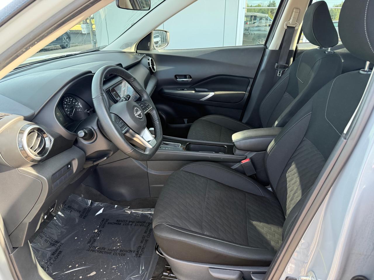 2025 Nissan Kicks Play SV 4dr Front-Wheel Drive Photo