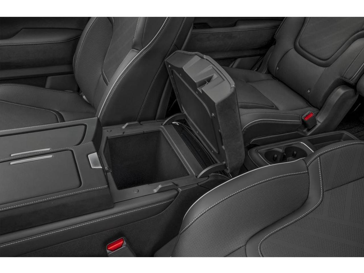 2026 Infiniti QX80 LUXE 4dr 4x4 Photo