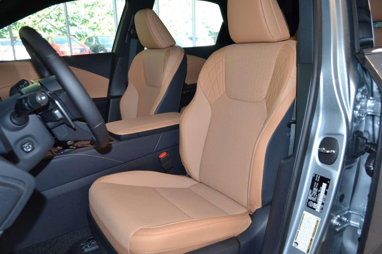 2026 Lexus RX 450h Ultra Premium Photo