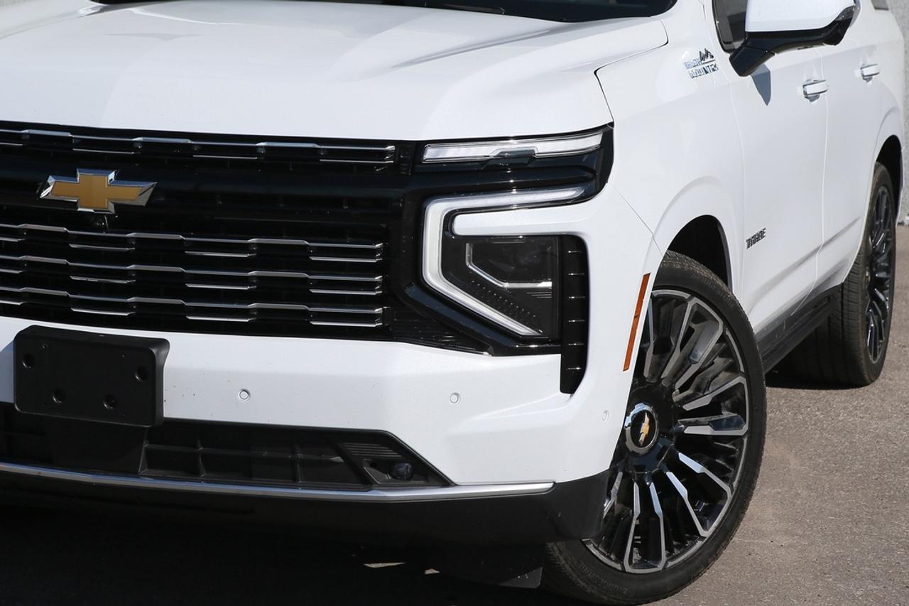 2026 Chevrolet Tahoe HIGH COUNTRY 420 HP 6.2L V8   HIGH COUNTRY DELUXE PACKAGE   MAGNETIC RIDE CONTROL   BOSE? PREMIUM AUDIO   ULTIMATE FAMILY Photo