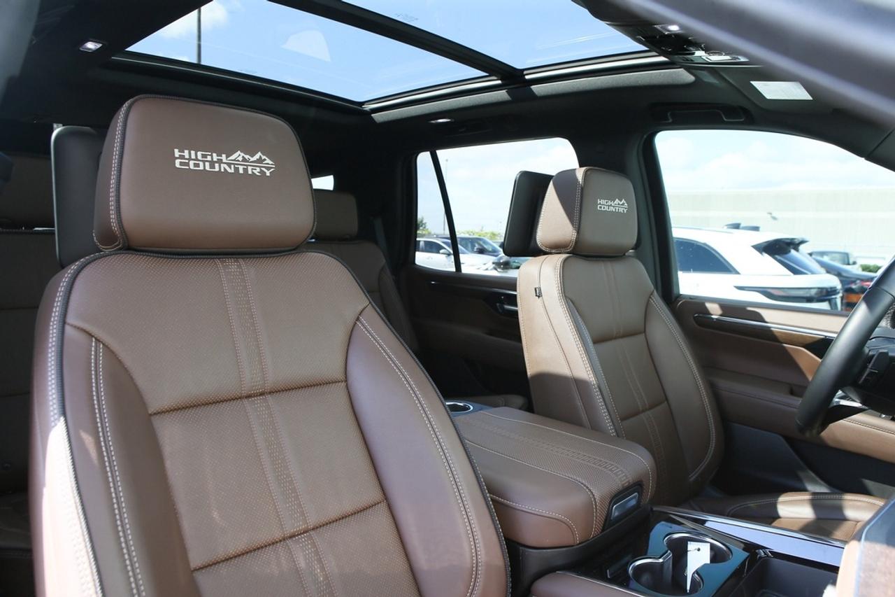 2026 Chevrolet Tahoe HIGH COUNTRY 420 HP 6.2L V8   HIGH COUNTRY DELUXE PACKAGE   MAGNETIC RIDE CONTROL   BOSE? PREMIUM AUDIO   ULTIMATE FAMILY Photo
