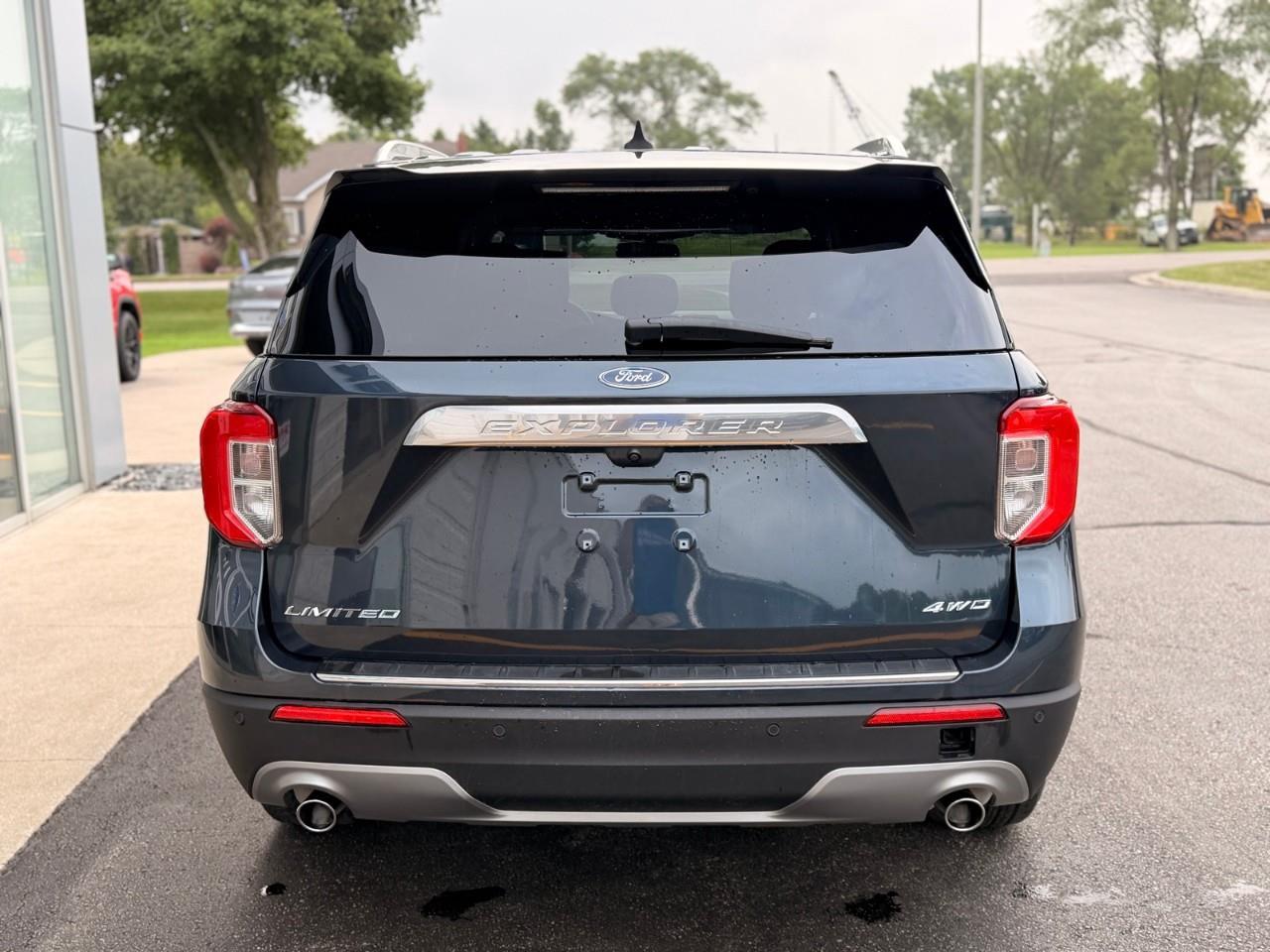 2023 Ford Explorer Limited 4dr 4x4 Photo