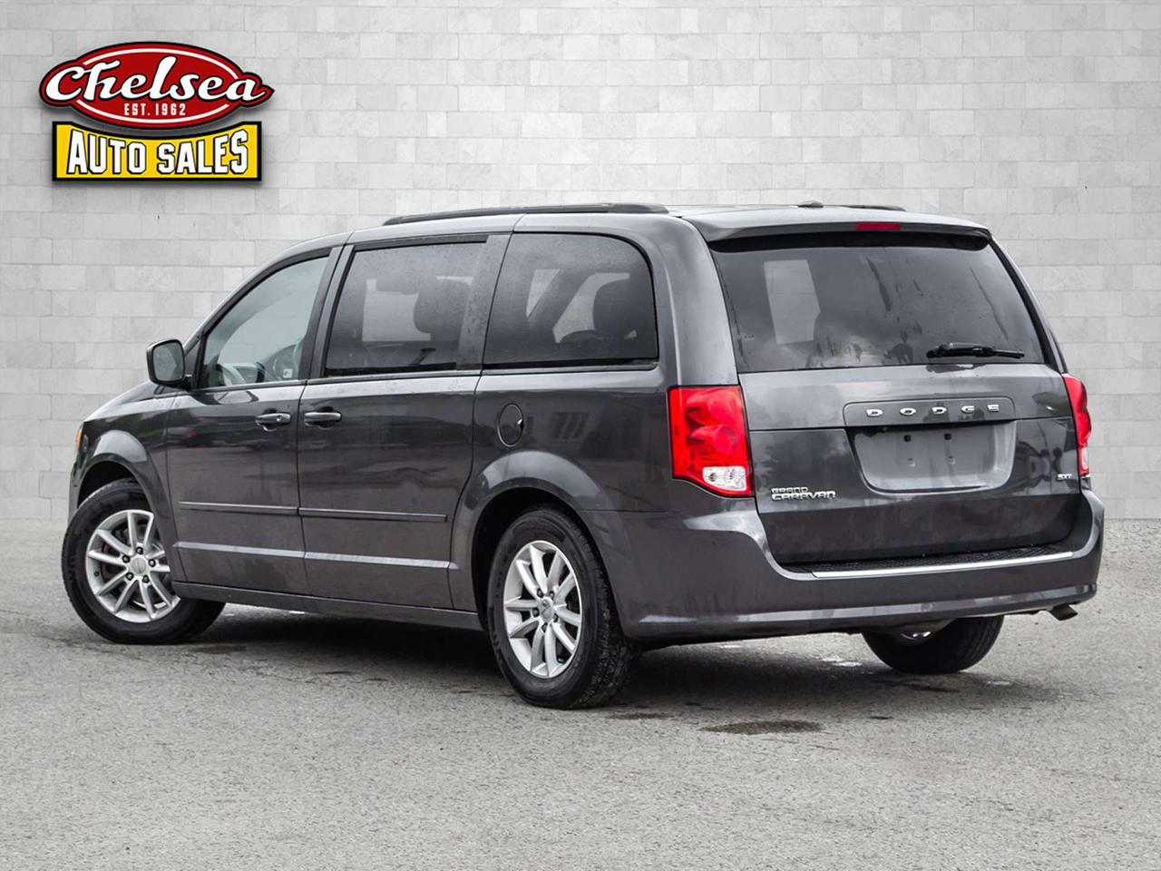 2016 Dodge Grand Caravan SE Photo