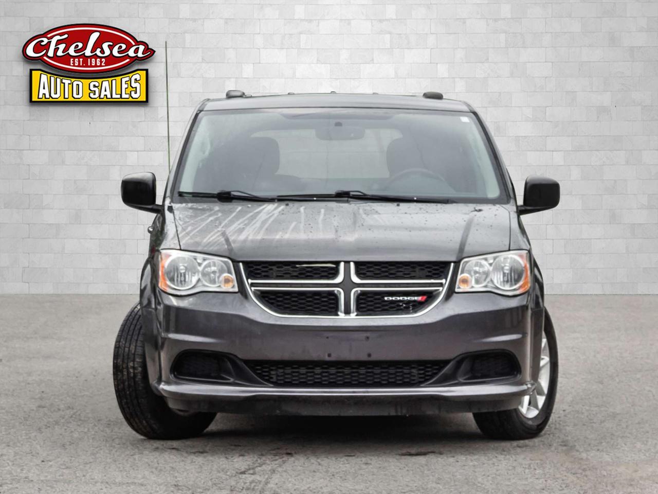 2016 Dodge Grand Caravan SE Photo5