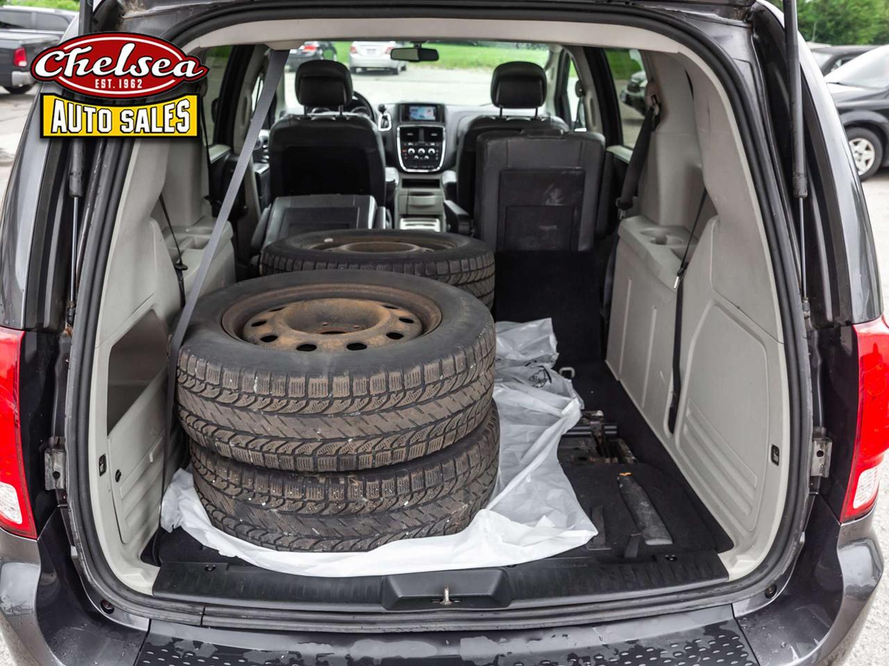 2016 Dodge Grand Caravan SE Photo