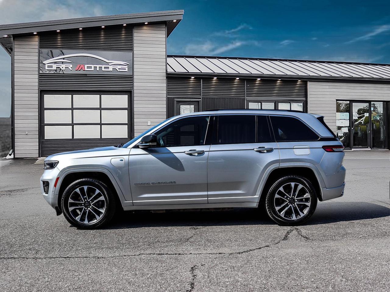 2023 Jeep Grand Cherokee 4xe Overland Photo