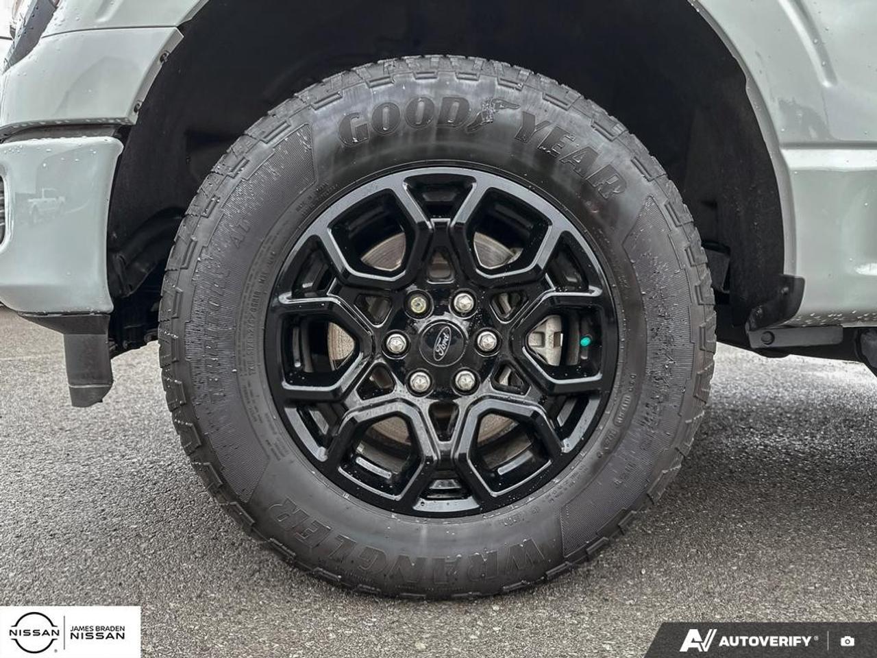 2024 Ford F-150 XLT 4WD SuperCrew 5.5' Box Photo