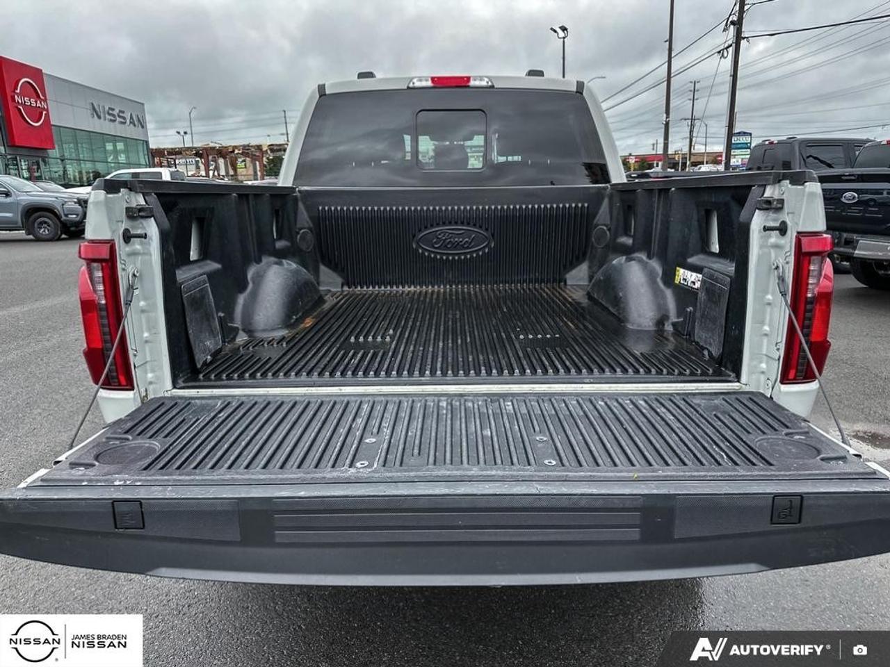 2024 Ford F-150 XLT 4WD SuperCrew 5.5' Box Photo