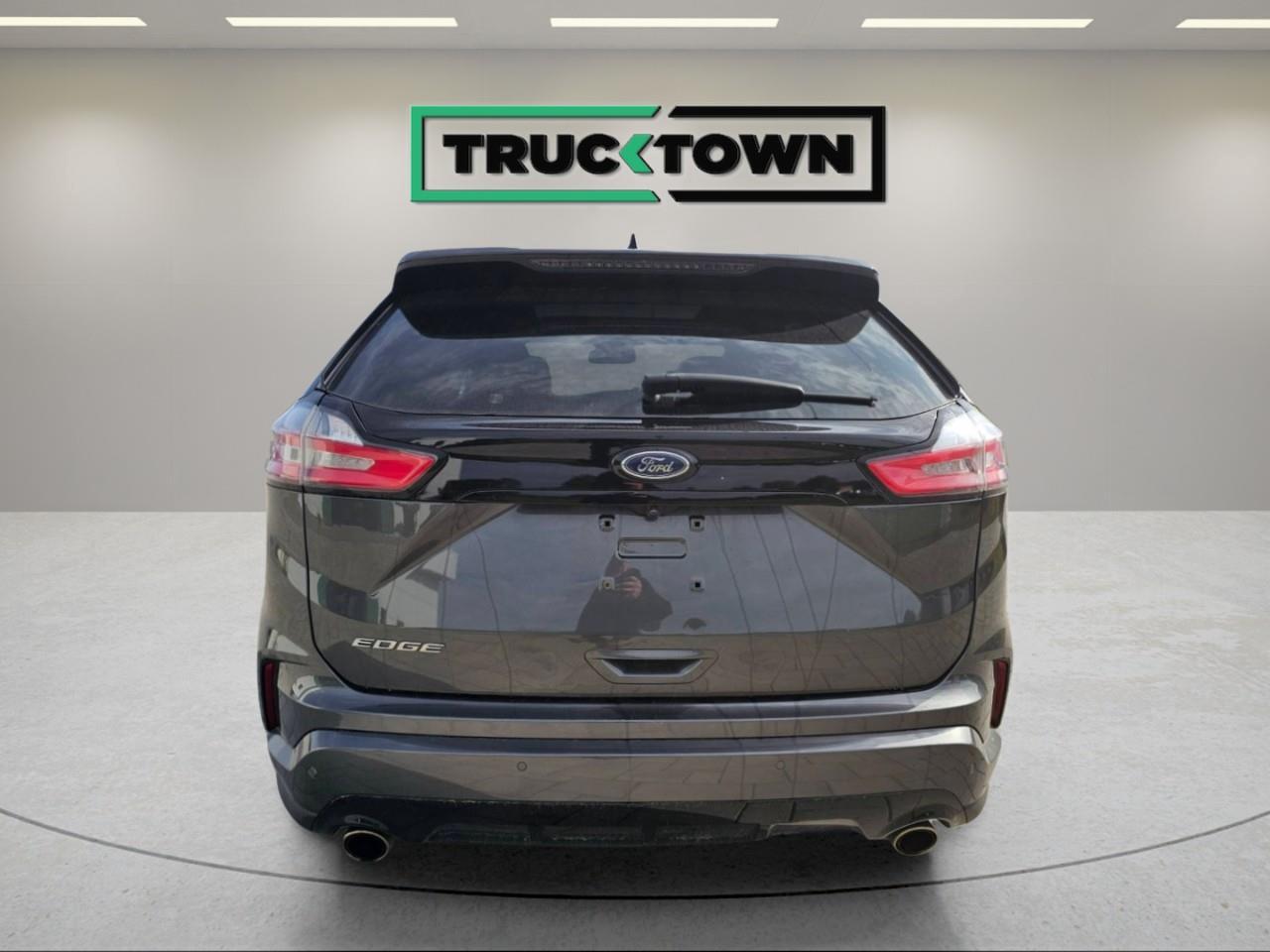 2020 Ford Edge SEL 4dr All-wheel Drive Photo