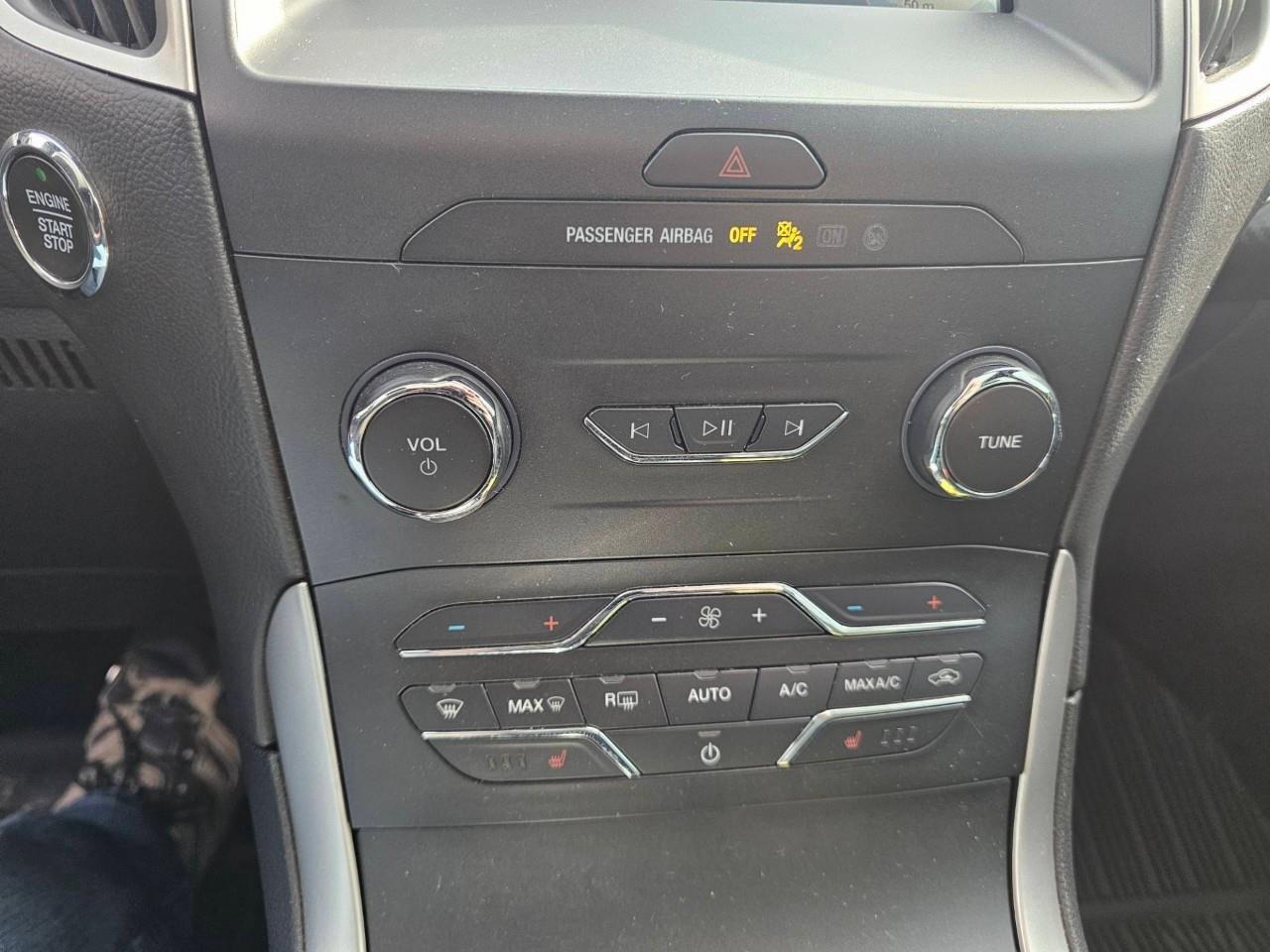 2020 Ford Edge SEL 4dr All-wheel Drive Photo