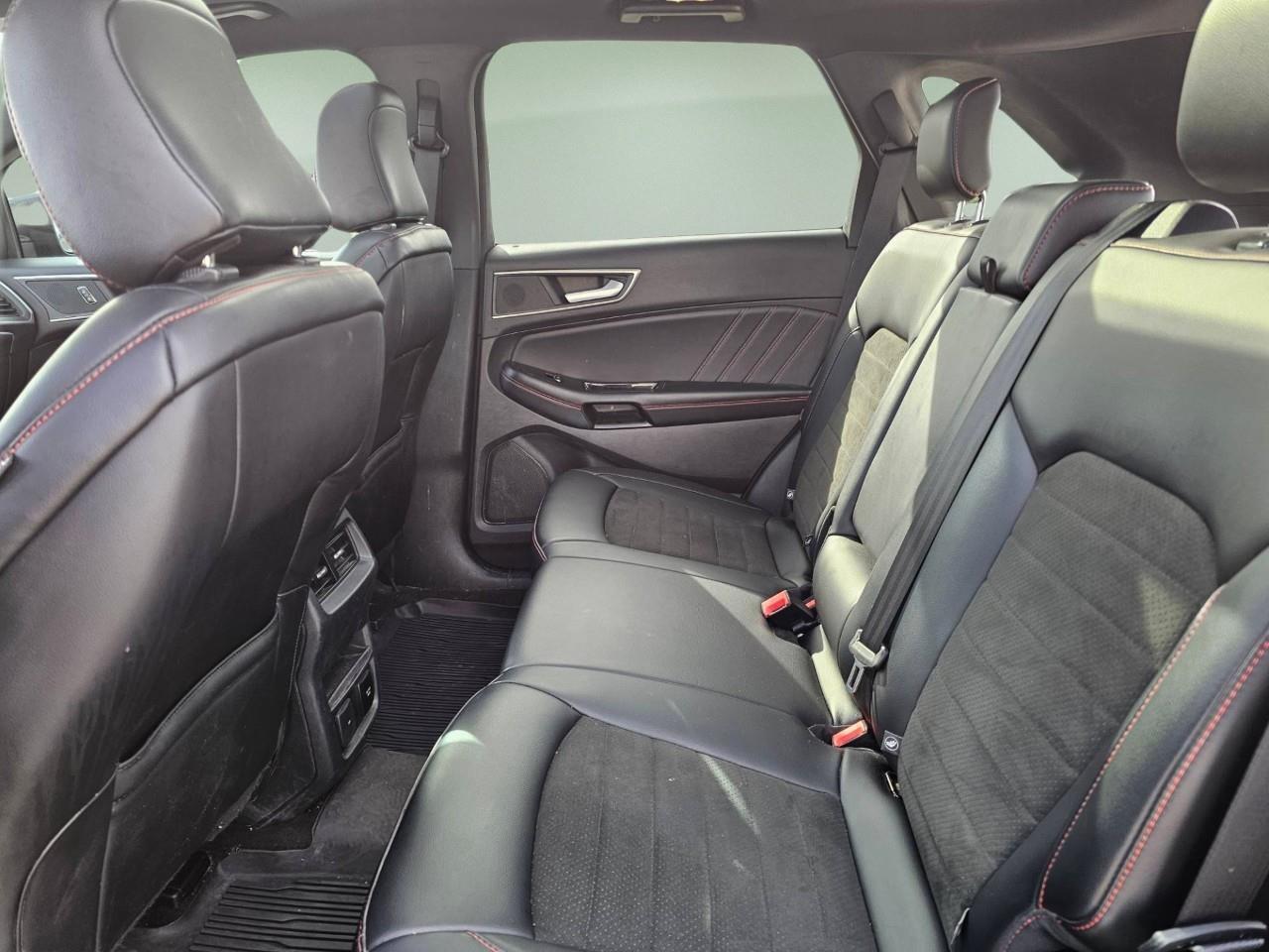 2020 Ford Edge SEL 4dr All-wheel Drive Photo