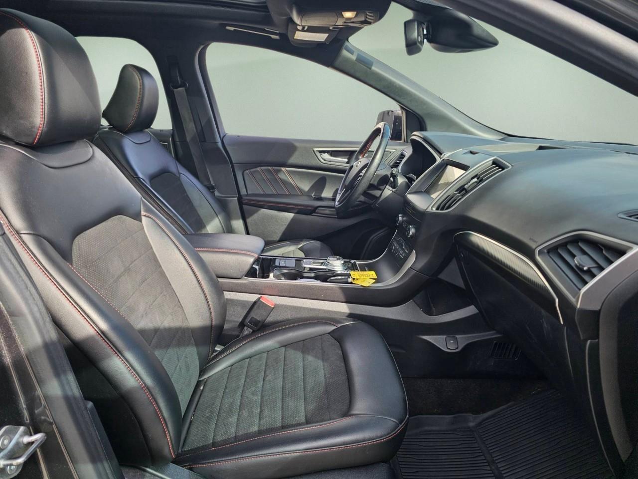2020 Ford Edge SEL 4dr All-wheel Drive Photo