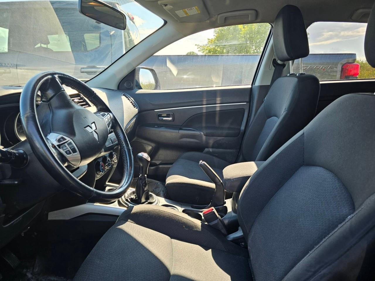2012 Mitsubishi RVR SE 4dr Front-wheel Drive Photo2