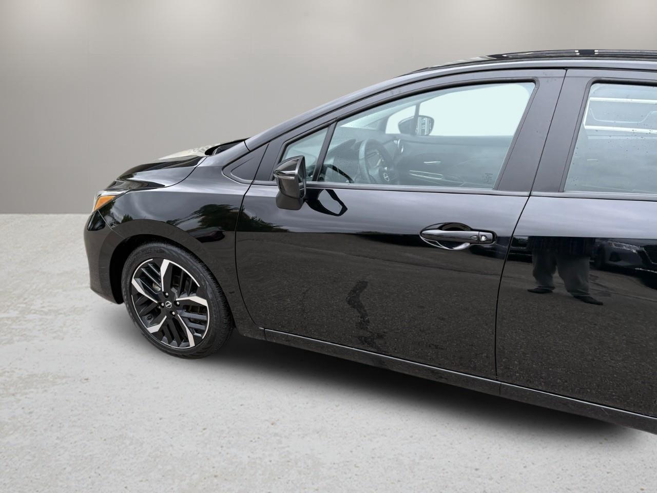 2024 Nissan Versa SR 4DR SEDAN Photo