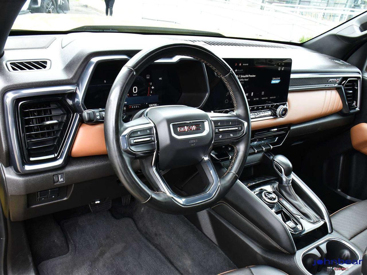 2023 GMC Canyon AT4 Photo
