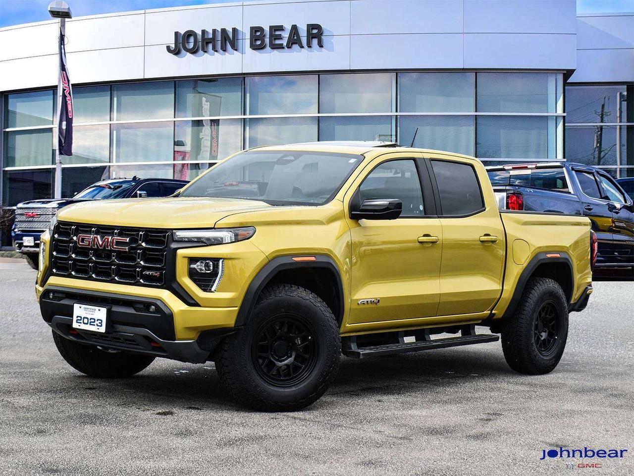 2023 GMC Canyon AT4 Photo0