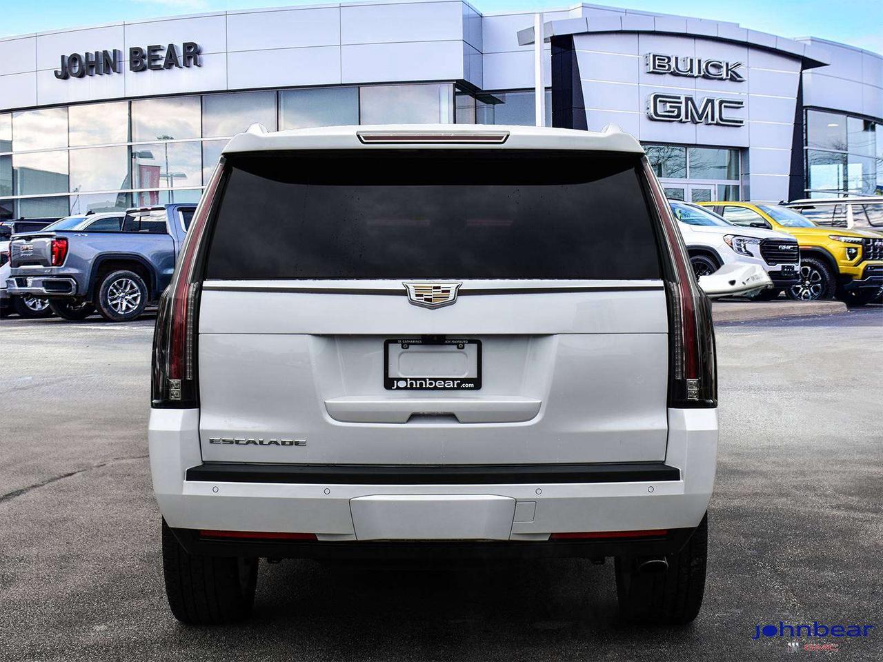2018 Cadillac Escalade REM START   LEATHER   NAVIGATION   REAR CAM   REAR Photo