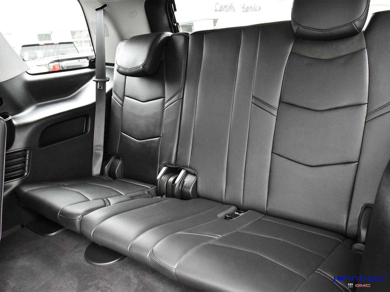2018 Cadillac Escalade REM START   LEATHER   NAVIGATION   REAR CAM   REAR Photo