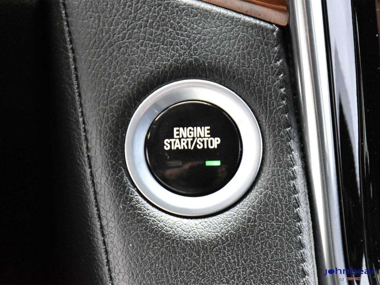 2018 Cadillac Escalade REM START   LEATHER   NAVIGATION   REAR CAM   REAR Photo