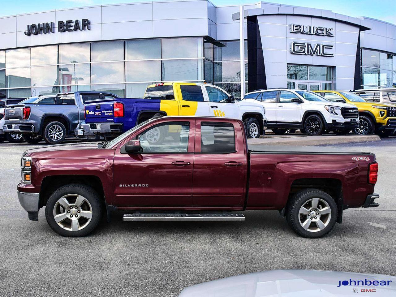 2015 Chevrolet Silverado 1500 LT Photo