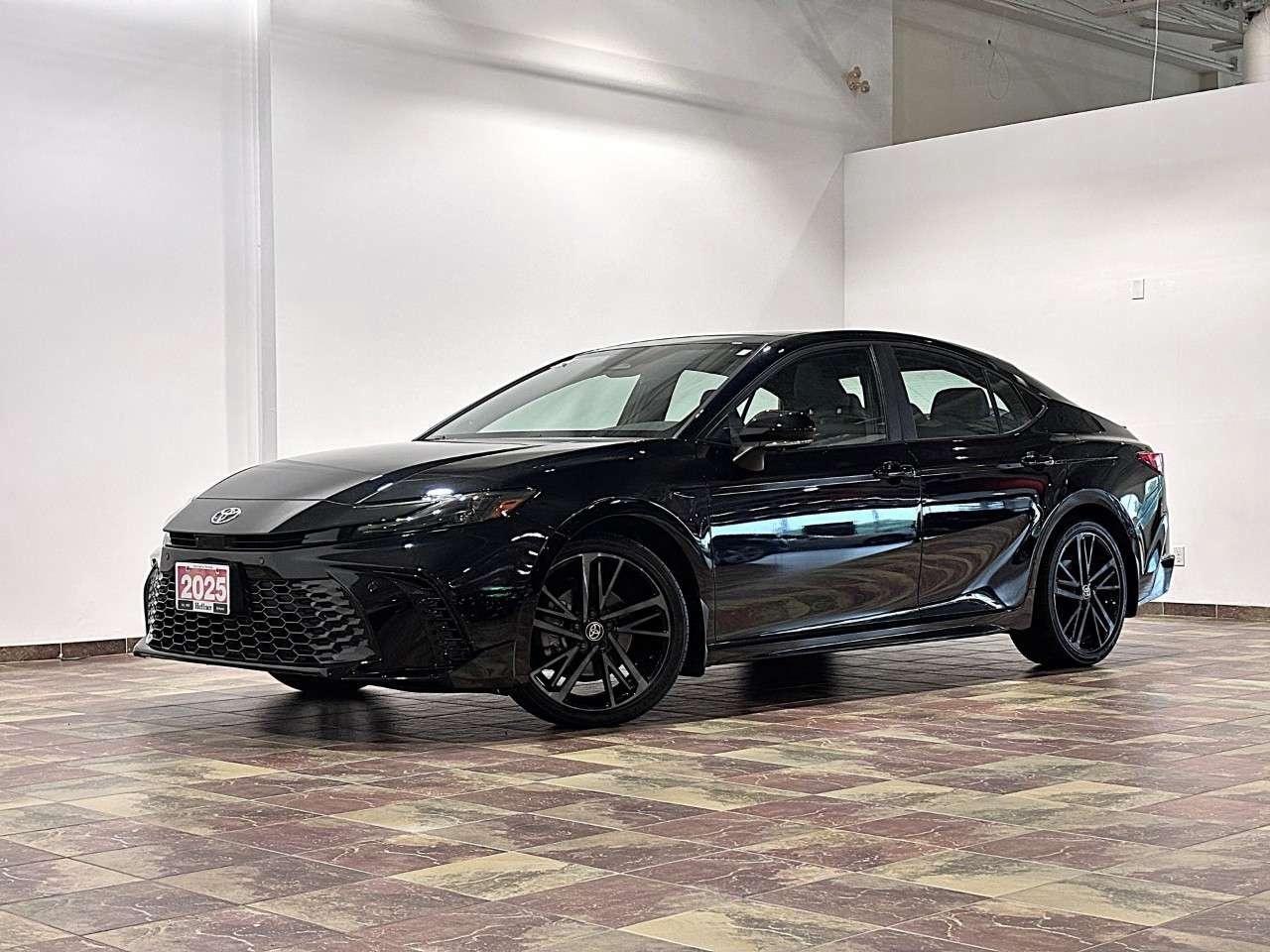 2025 Toyota Camry XSE CVT AWD Photo