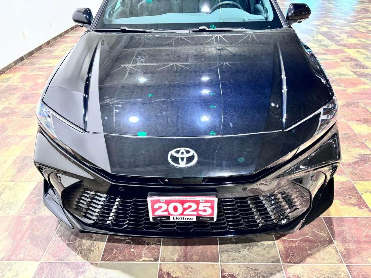 2025 Toyota Camry XSE CVT AWD Photo